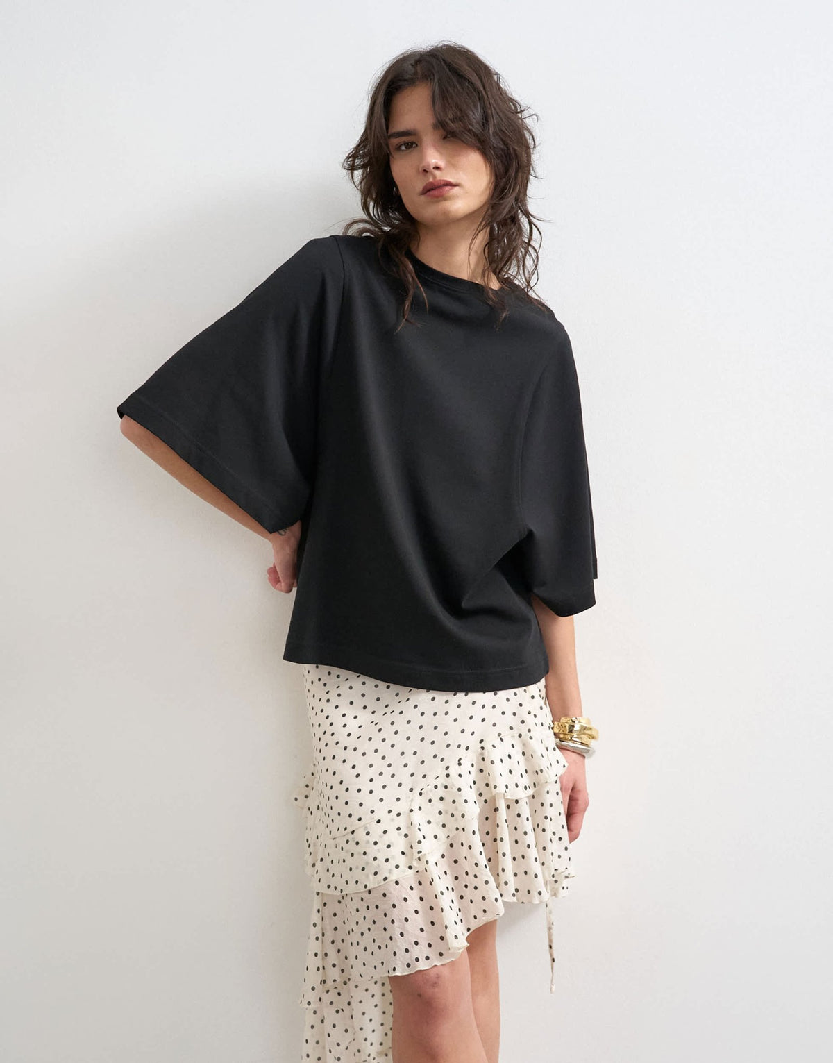 Batwing T-Shirt – Women's Oversized Short Sleeve Top, Casual Everyday Style - Satinni