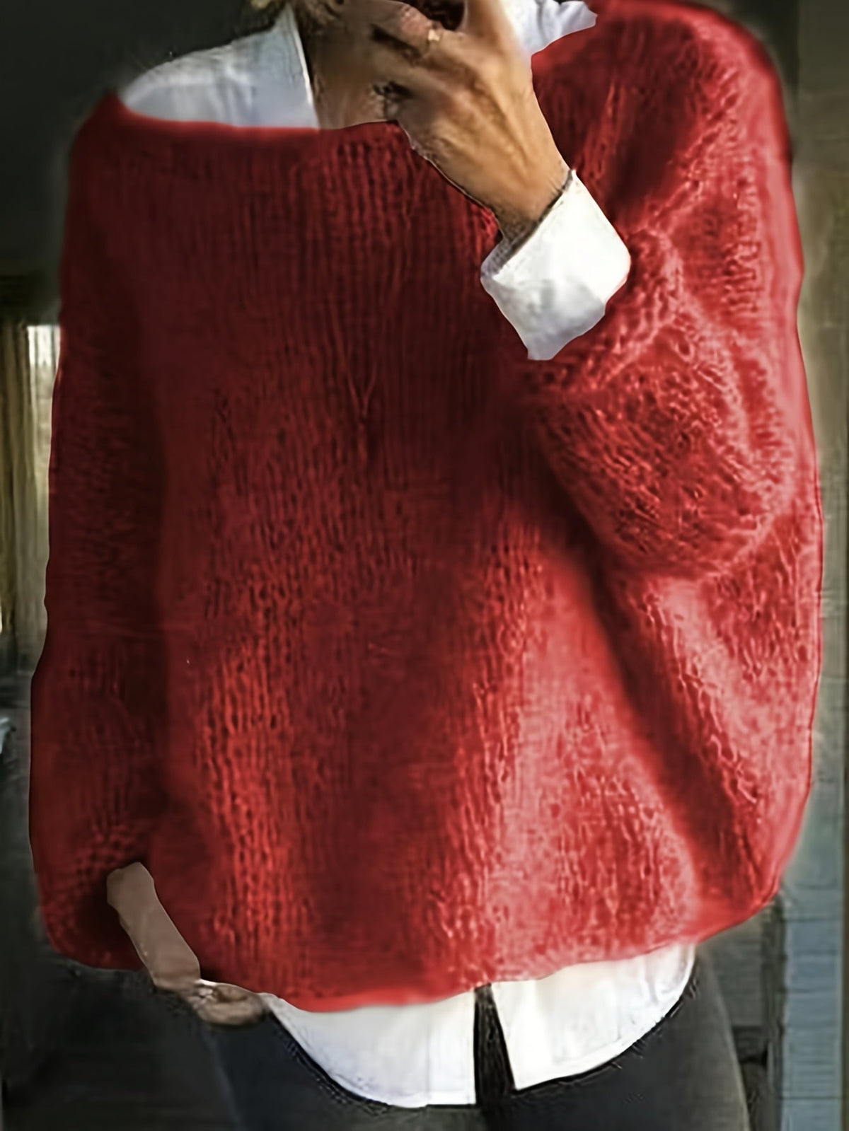 Women's Relaxed Crew Neck Sweater in Soft Knit for Casual Wear