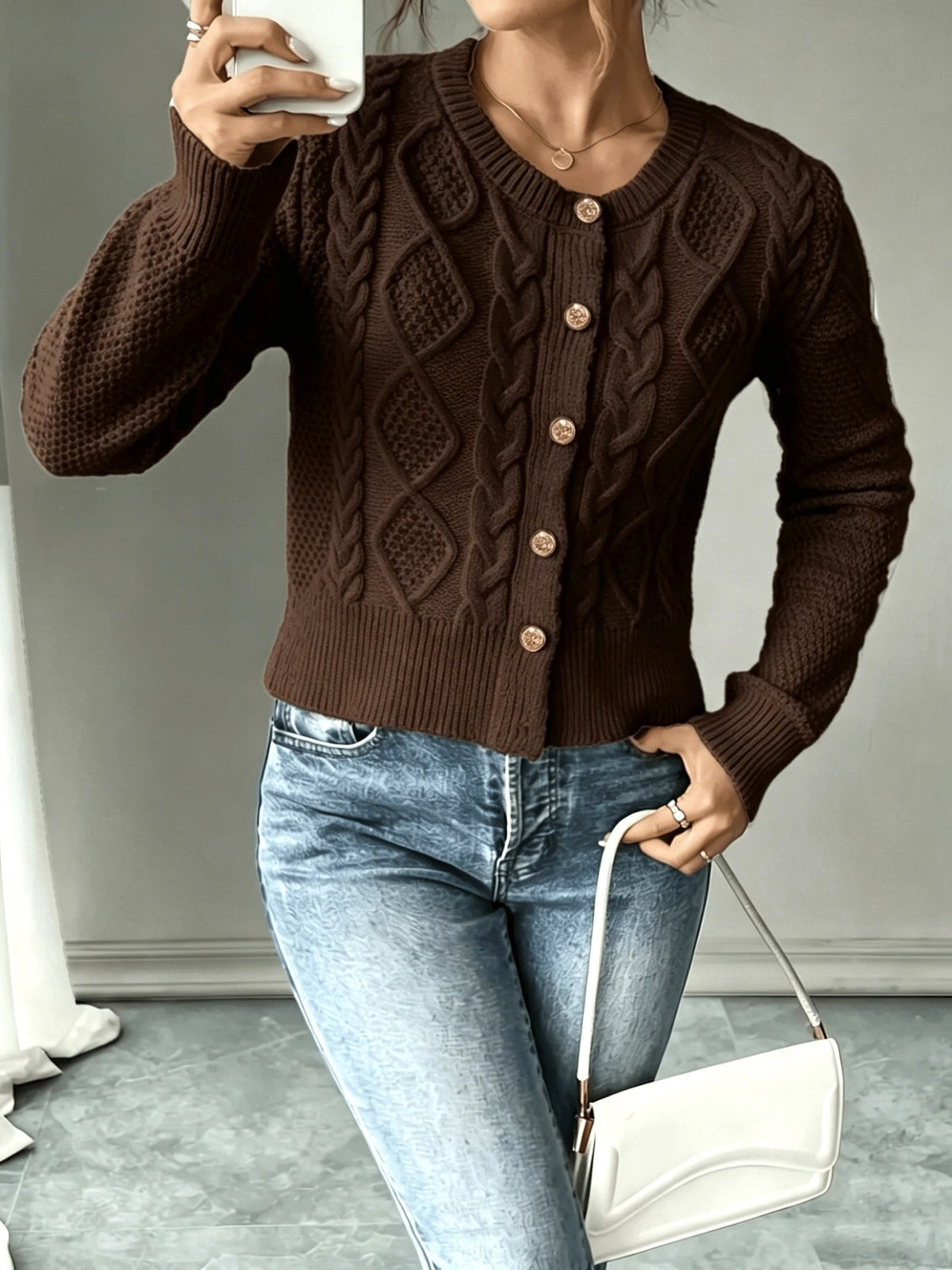 Cable-Knit Button-Front Cardigan for Women - Cozy Knitwear for Casual Wear - Satinnis