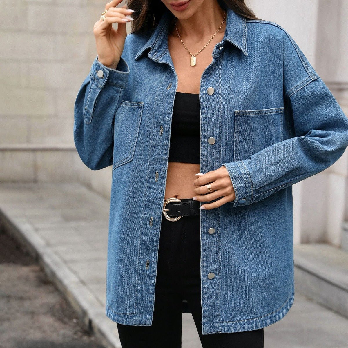 Fashionable Light-Colored Denim Long-Sleeve Jacket for Women – Casual, Everyday Wear - Satinni