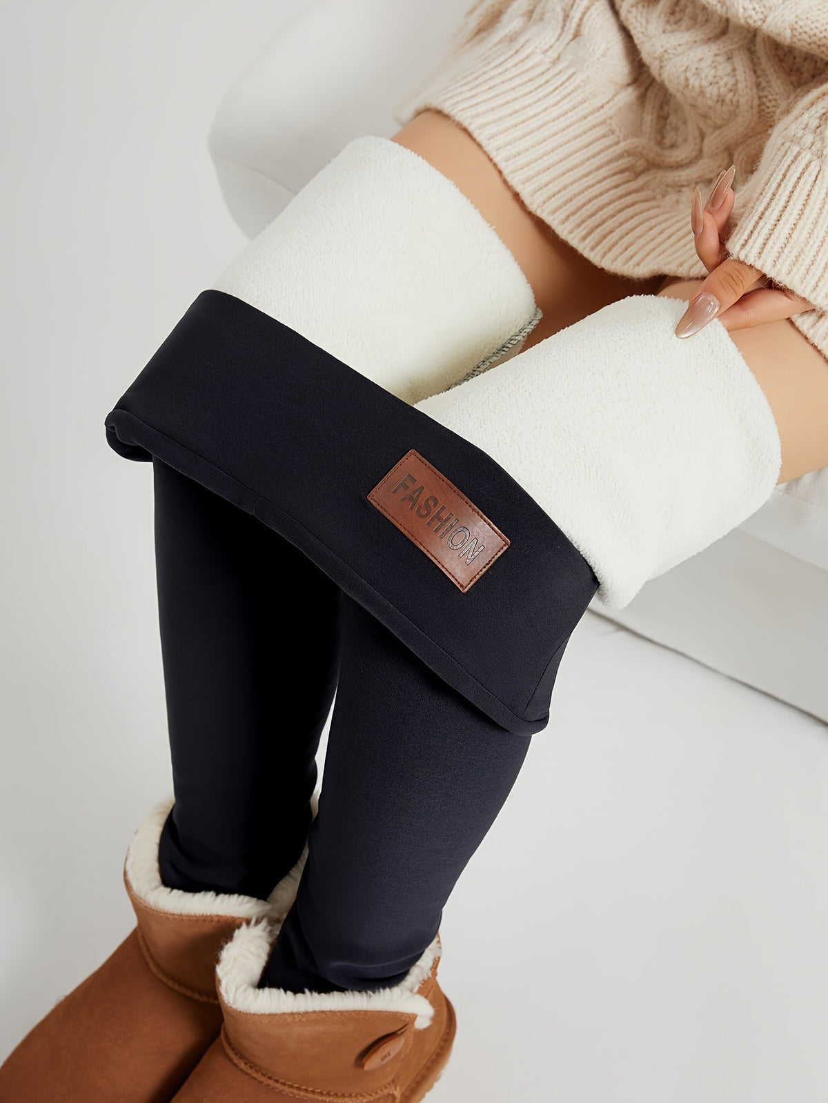 High-Waist Cozy Winter Leggings for Women | Soft Fabric | Warmth & Comfort - Satinni