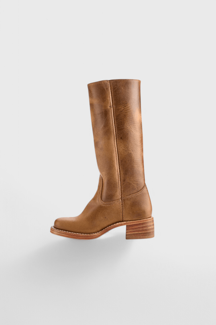 Knee-High Heeled Boots in Paisley Print | Classic Style for Everyday Wear - Satinni