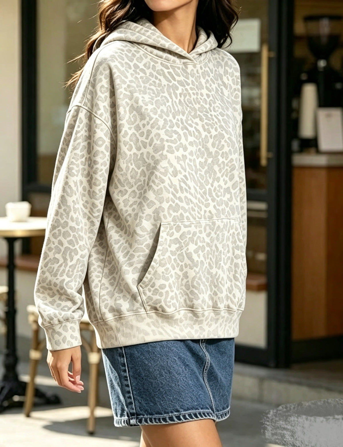 Leopard Print Hooded Sweatshirt | Women's Casual Pullover for Everyday Wear - Satinni