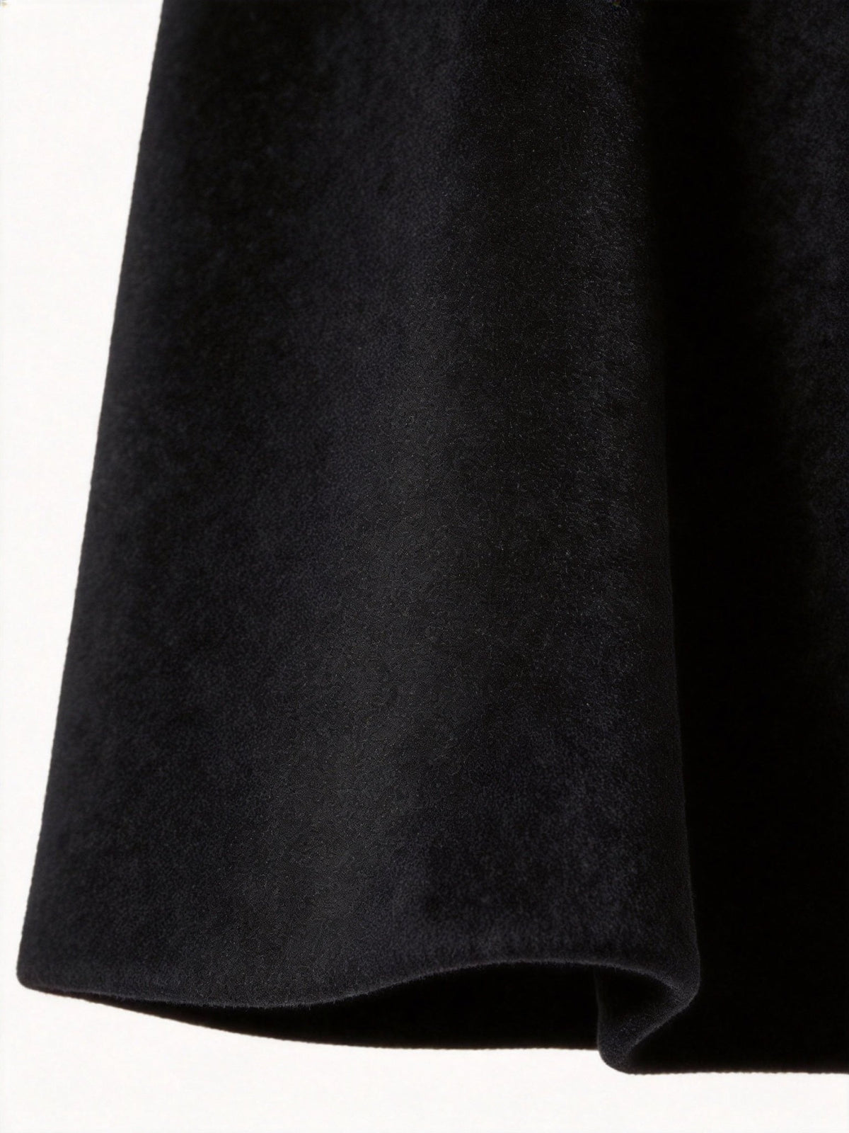 Long Refined Trench Coat for Women - Stylish Outerwear for All Seasons - Satinni