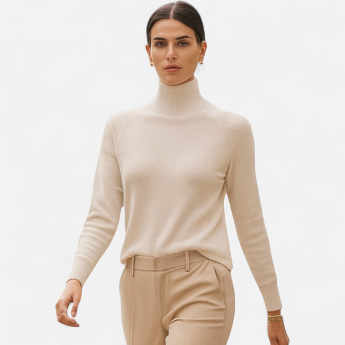 Merino Cashmere Turtleneck Sweater for Women - Elegant and Cozy Knitwear - Satinnis