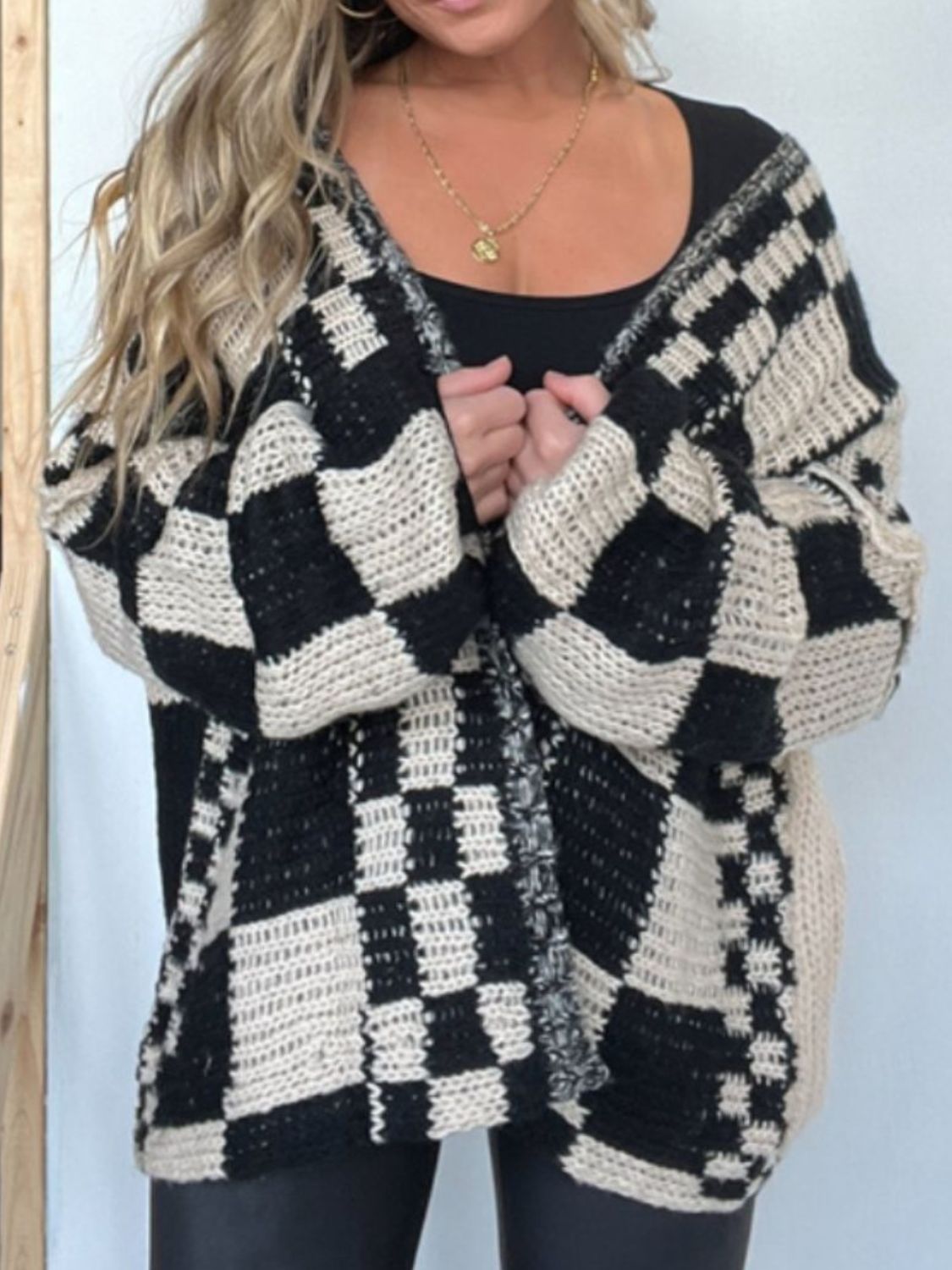 Plaid Long Sleeve Open Front Cardigan for Women - Cozy Knit Layering Piece - Satinni