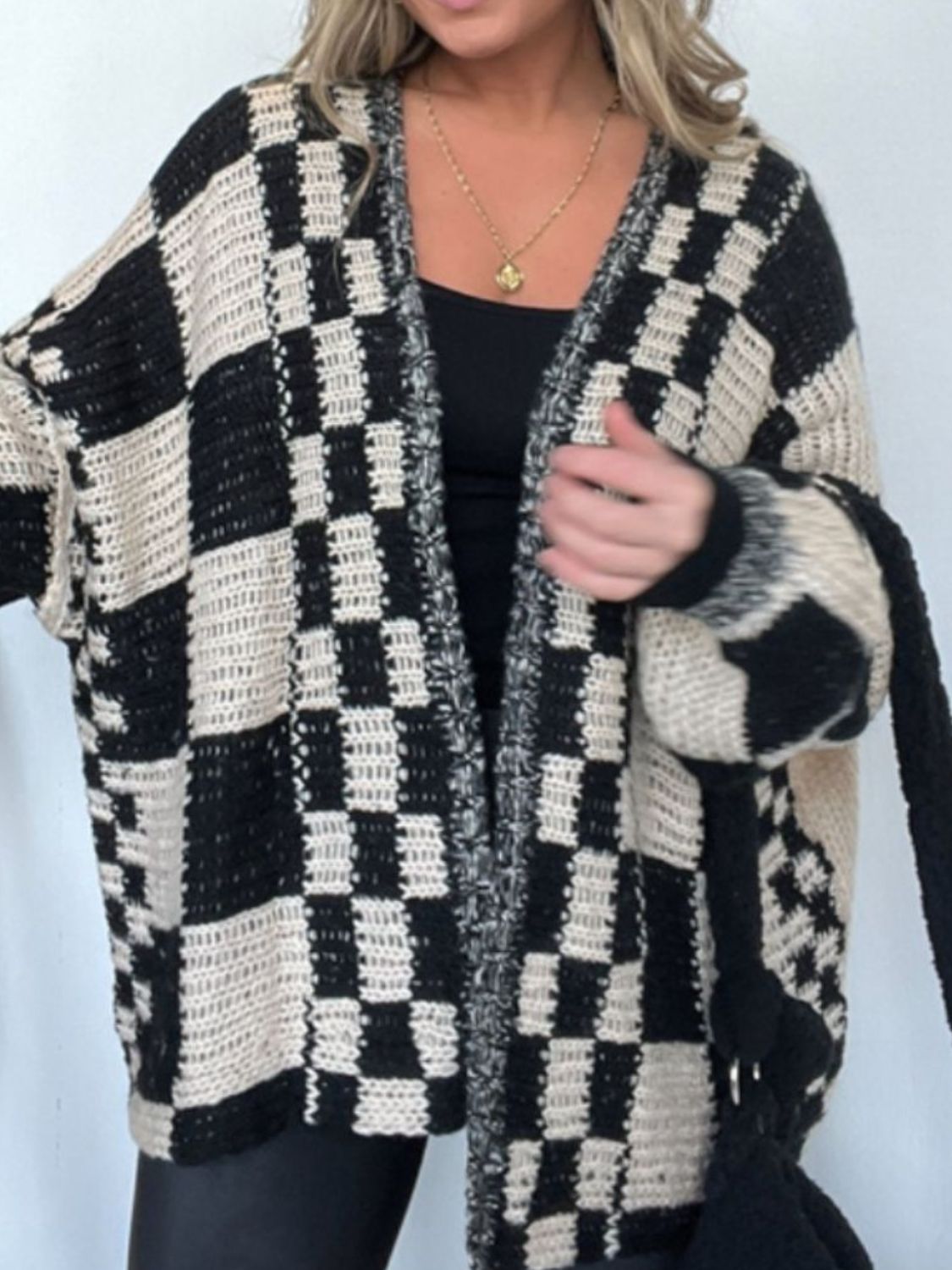 Plaid Long Sleeve Open Front Cardigan for Women - Cozy Knit Layering Piece - Satinni