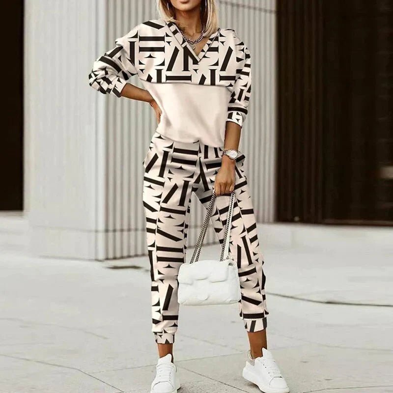 Relaxed Half-Zip Tracksuit for Women | Comfortable Cotton Blend | Casual Wear - Satinni