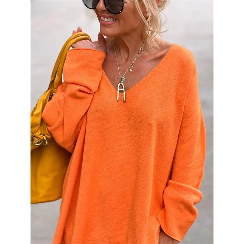 Relaxed V-Neck Pullover Sweater in Soft Knit for Casual Wear - Satinni