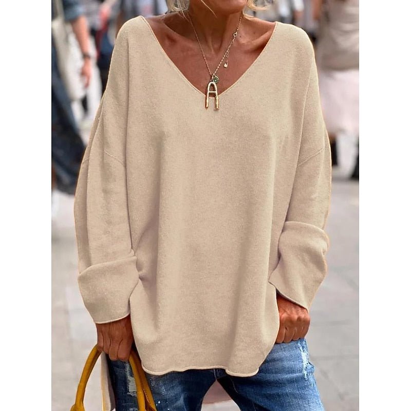 Relaxed V-Neck Pullover Sweater in Soft Knit for Casual Wear - Satinni