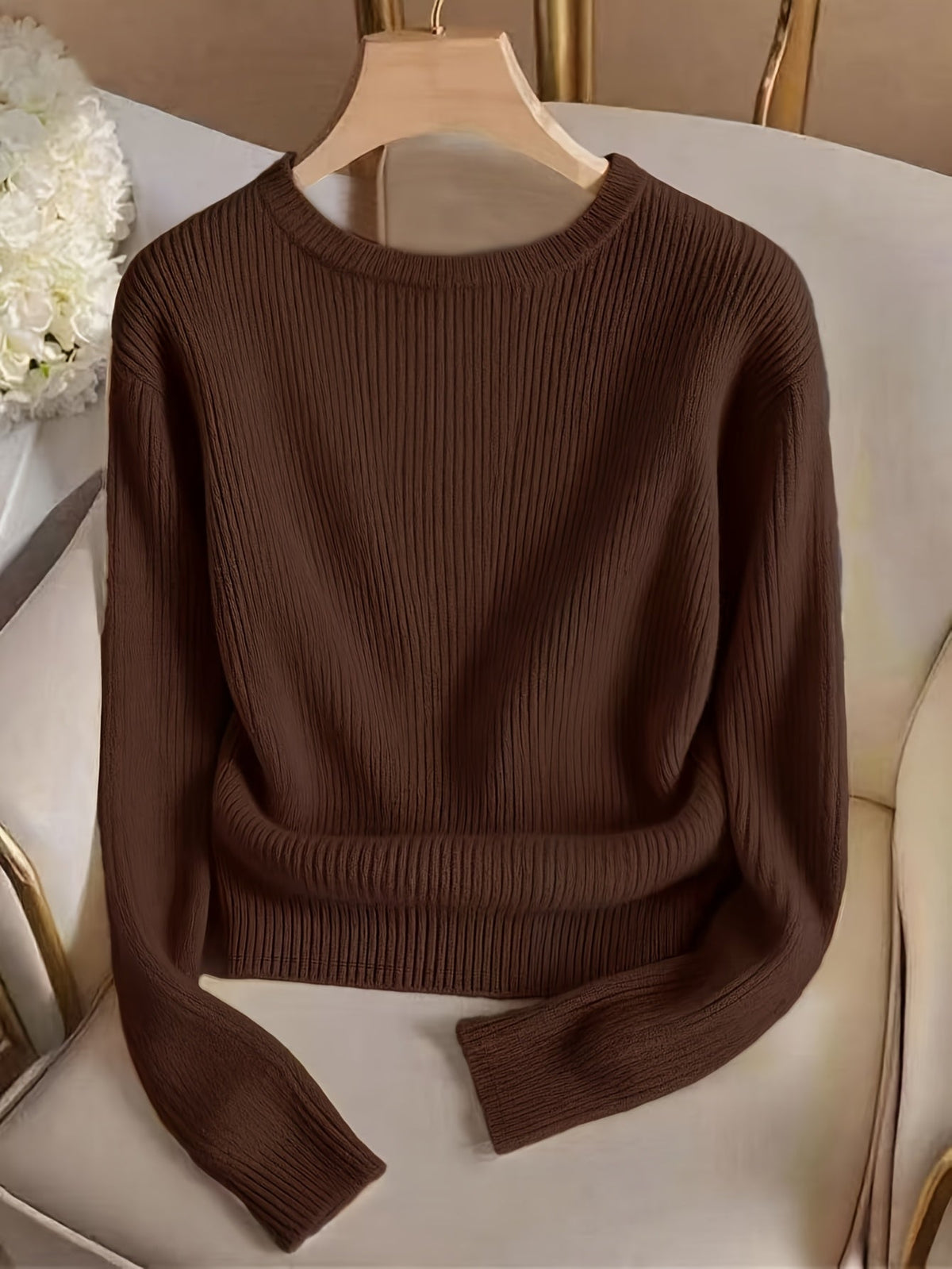 Ribbed Button-Cuff Sweater in Soft Knit for Casual Wear - Satinni