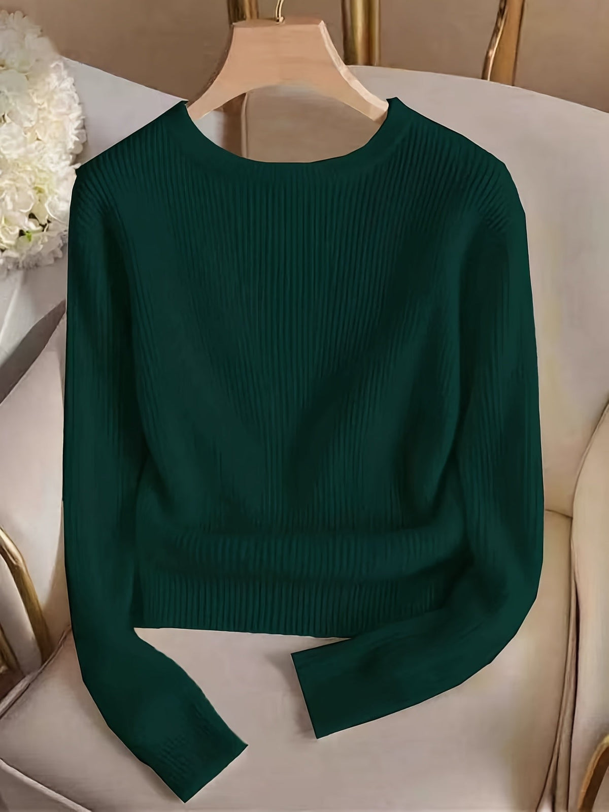 Ribbed Button-Cuff Sweater in Soft Knit for Casual Wear - Satinni