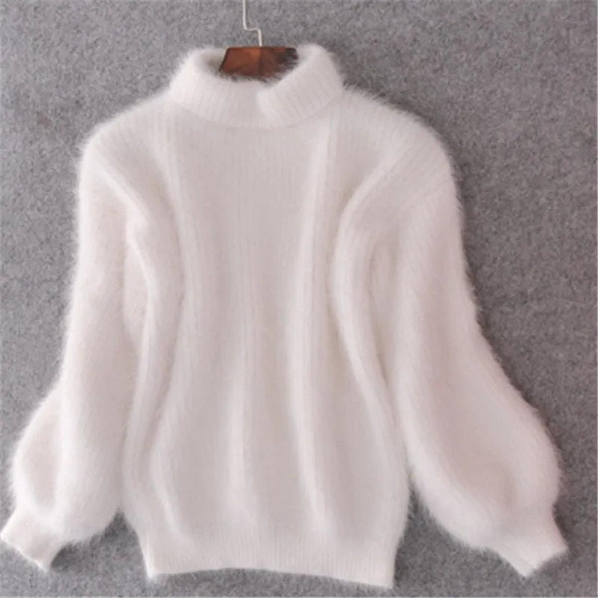 Soft High-Neck Sweater in Cozy Knit for Casual Wear and Layering - Satinni