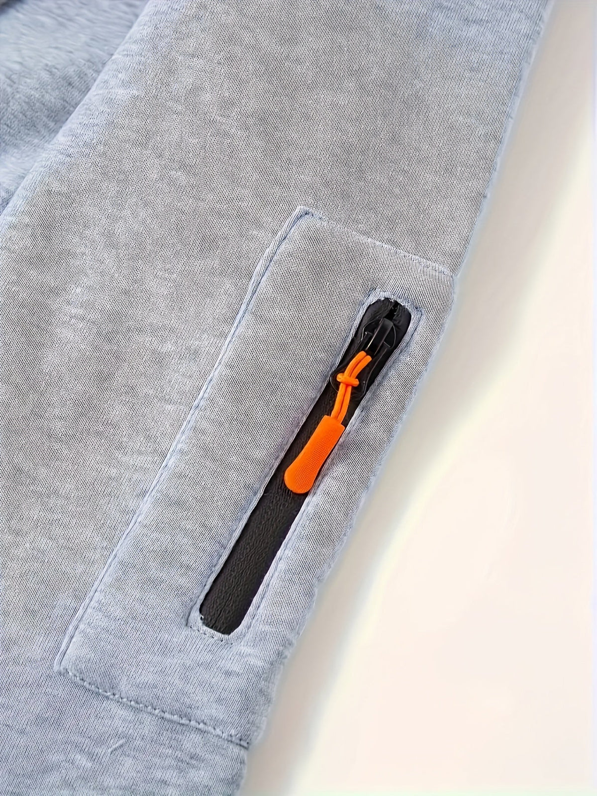 Zip-Up Hoodie for Everyday Wear | Comfortable Cotton Blend | Casual Style - Satinni