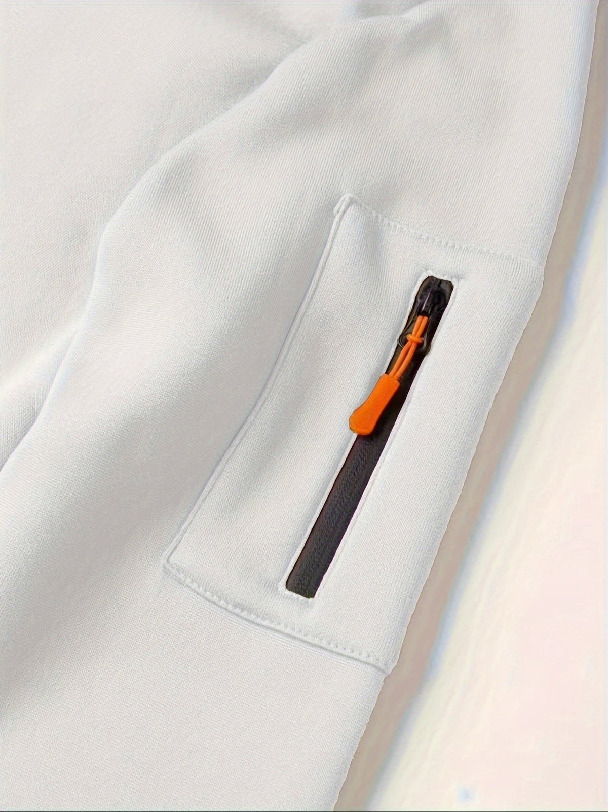 Zip-Up Hoodie for Everyday Wear | Comfortable Cotton Blend | Casual Style - Satinni