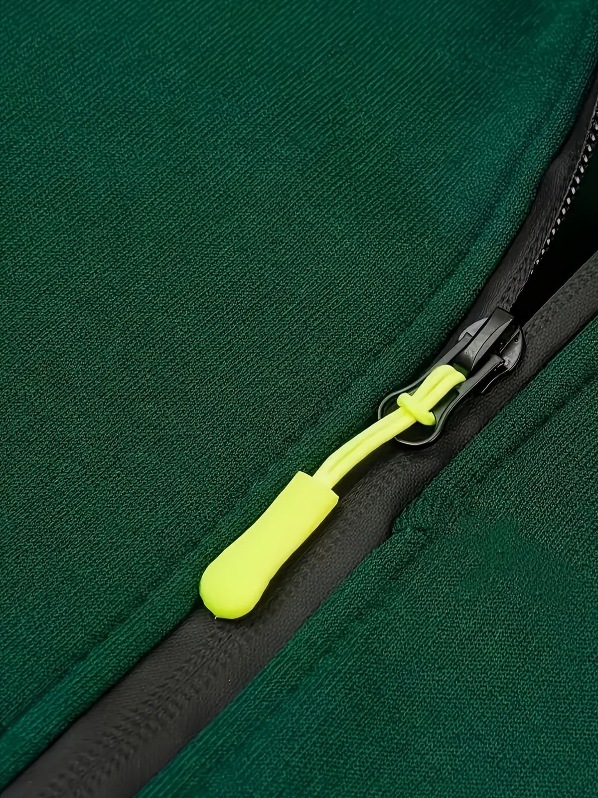 Zip-Up Hoodie for Everyday Wear | Comfortable Cotton Blend | Casual Style - Satinni